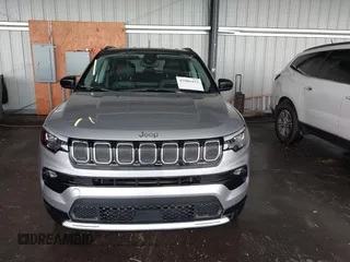 2022 Jeep Compass Limited with VIN 3C4NJDCB0NT168545, listed as a IAAI auction lot 42086423 with 21,647 mi miles and . Bid and sale history available at DreamBid. Image 12.