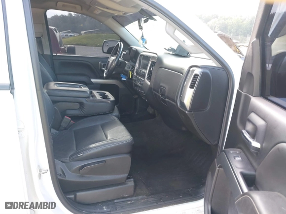 2018 Chevrolet Silverado 1500 LT with VIN 1GCVKREHXJZ314495, listed as a IAAI auction lot 40043813 with 158,597 mi miles. Bid and sale history available at carsss.com. Image 5.