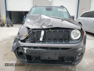 2018 Jeep Renegade Latitude z VIN ZACCJABB3JPG81927, wystawiony jako Copart lot #52442985 z przebiegiem 72 256 mil mil oraz Szkoda całkowita • Salvage title. Historia ofert i sprzedaży dostępna na DreamBid. Obrazek 5.