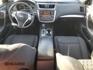 2018 Nissan Altima 2.5 SR with VIN 1N4AL3AP6JC265987, listed as a Copart auction lot 88270915 with 116,600 mi miles and Salvage Title. Bid and sale history available at carsss.com. Image 8.
