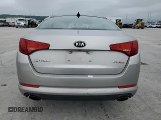2013 Kia Optima EX z VIN 5XXGN4A76DG124488, wystawiony jako Copart lot #59487325 z przebiegiem 161 440 mil mil oraz Szkoda całkowita • Salvage title. Historia ofert i sprzedaży dostępna na DreamBid. Obrazek 6.