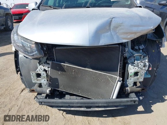 2017 Chevrolet Trax LS with VIN KL7CJNSB3HB192761, listed as a IAAI auction lot 41791039 with 76,591 mi miles. Bid and sale history available at carsss.com. Image 6.