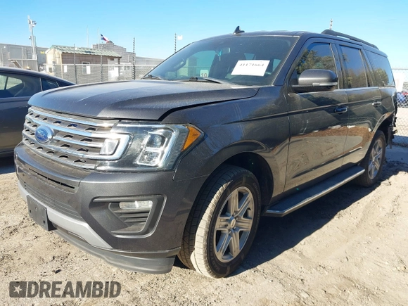 2019 Ford Expedition XLT with VIN 1FMJU1HT5KEA76330, listed as a IAAI auction lot 41171664 with 89,548 mi miles. Bid and sale history available at carsss.com. Image 17.