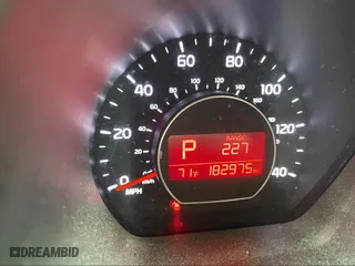 2017 Kia Soul with VIN KNDJN2A24H7883606, listed as a IAAI auction lot 42081265 with 182,975 mi miles. Bid and sale history available at carsss.com. Image 7.