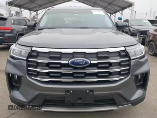 2025 Ford Explorer Active z VIN 1FMUK7DH0SGA27600, wystawiony jako IAAI lot #42139730 z przebiegiem 2 962 mil mil oraz . Historia ofert i sprzedaży dostępna na DreamBid. Obrazek 12.