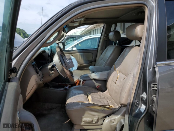 2004 Toyota Tundra Ltd with VIN 5TBET38124S450401, listed as a Copart auction lot 43346005 with 226,616 mi miles and Non Repairable. Bid and sale history available at carsss.com. Image 7.