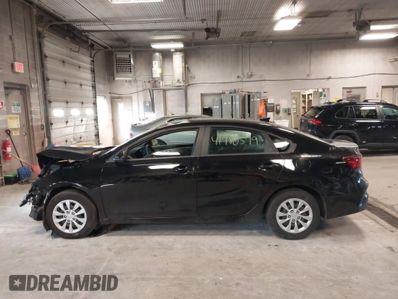 2023 Kia Forte LXS with VIN 3KPF24ADXPE632437, listed as a IAAI auction lot 41780579 with 35,197 mi miles. Bid and sale history available at carsss.com. Image 15.