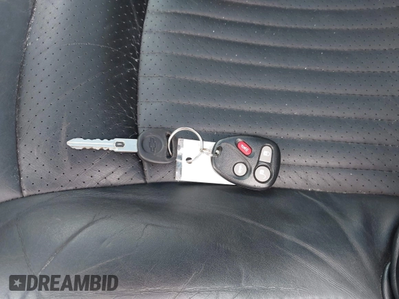 2004 Chevrolet Corvette with VIN 1G1YY22G645132408, listed as a IAAI auction lot 42110641 with 32,707 mi miles and . Bid and sale history available at DreamBid. Image 11.
