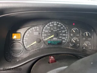 2000 Chevrolet Silverado 1500 LS with VIN 1GCEK19T0YE249707, listed as a Copart auction lot 51294965 with 167,305 mi miles and Salvage Title. Bid and sale history available at carsss.com. Image 9.