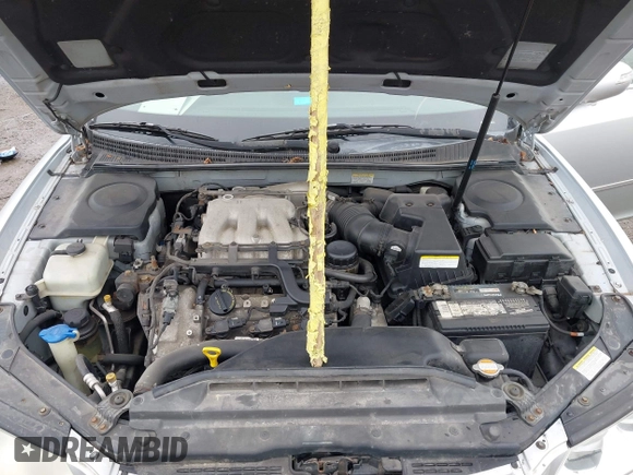 2007 Hyundai Azera SE with VIN KMHFC46FX7A182410, listed as a IAAI auction lot 42150993 with 146,627 mi miles and . Bid and sale history available at DreamBid. Image 10.