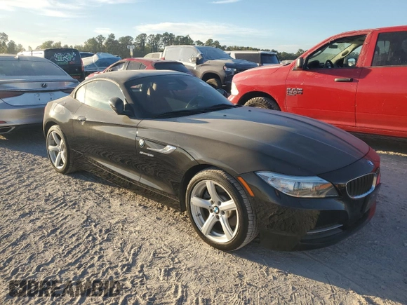 2016 BMW Z4 sDrive28i with VIN WBALL5C58G5A20857, listed as a Copart auction lot 75558284 with 62,625 mi miles and Salvage Title. Bid and sale history available at carsss.com. Image 4.