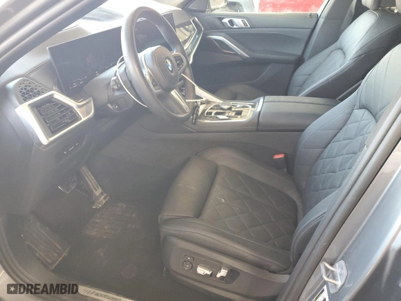 2025 BMW X6 xDrive40i with VIN 5UX33EX06S9X36591, listed as a Copart auction lot 53848375 with 20,746 mi miles and Clean Title. Bid and sale history available at carsss.com. Image 7.