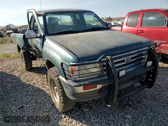 1997 Toyota T100 DX with VIN JT4UN22D7V0035205, listed as a Copart auction lot 75953824 with 196,449 mi miles and Salvage Title. Bid and sale history available at DreamBid. Image 10.
