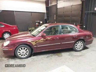 2003 Hyundai Sonata GLS with VIN KMHWF35H13A882475, listed as a IAAI auction lot 41863570 with 168,303 mi miles. Bid and sale history available at carsss.com. Image 6.