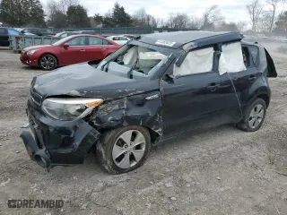 2015 Kia Soul with VIN KNDJN2A26F7206456, listed as a Copart auction lot 41593625 with 110,140 mi miles and Non Repairable. Bid and sale history available at carsss.com. Image 1.
