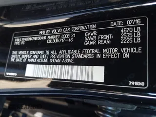 2017 Volvo S60 Inscription with VIN LYV402HK7HB130410, listed as a IAAI auction lot 41751317 with 97,339 mi miles. Bid and sale history available at carsss.com. Image 9.
