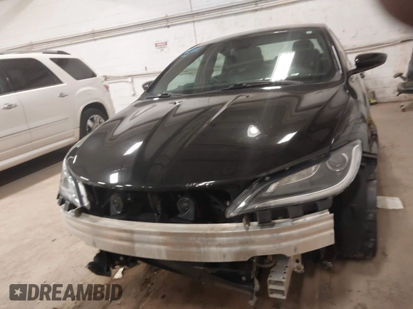 2015 Chrysler 200 S with VIN 1C3CCCBBXFN557664, listed as a IAAI auction lot 41933511 with 97,017 mi miles. Bid and sale history available at carsss.com. Image 12.