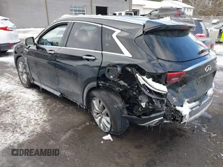 2021 Infiniti QX50 Luxe z VIN 3PCAJ5BBXMF110042, wystawiony jako IAAI lot #41358126 z przebiegiem 40 934 mil mil oraz . Historia ofert i sprzedaży dostępna na DreamBid. Obrazek 3.