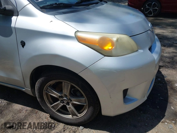 2009 Scion xD z VIN JTKKU10459J042833, wystawiony jako IAAI lot #42243912 z przebiegiem 249 495 mil mil oraz . Historia ofert i sprzedaży dostępna na DreamBid. Obrazek 6.