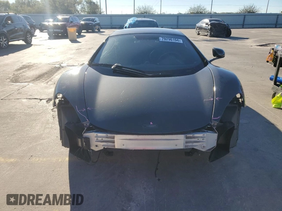 2015 McLaren 650S z VIN SBM11DAA5FW003652, wystawiony jako Copart lot #79296194 z przebiegiem Nie podano mil oraz Szkody całkowita. Historia ofert i sprzedaży dostępna na DreamBid. Obrazek 5.