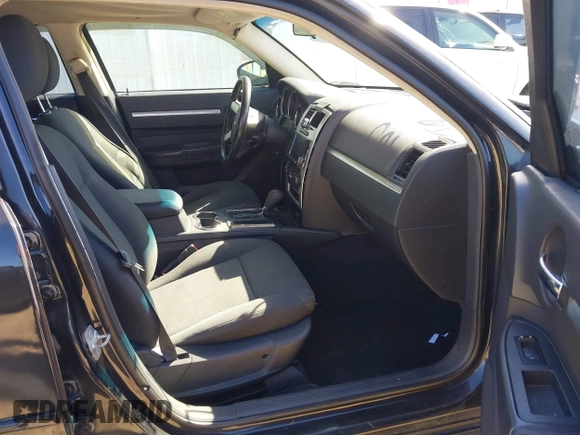 2010 Dodge Charger SXT with VIN 2B3CA3CV3AH100403, listed as a IAAI auction lot 41789490 with 179,370 mi miles and . Bid and sale history available at DreamBid. Image 5.