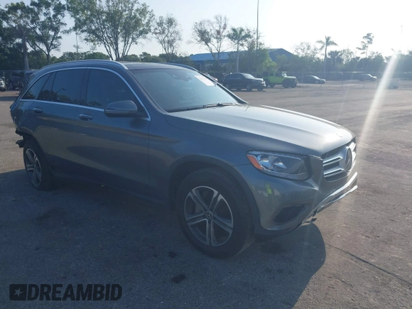2018 Mercedes-Benz GLC 300 z VIN WDC0G4JB2JF448980, wystawiony jako IAAI lot #42337686 z przebiegiem 85 734 mil mil oraz . Historia ofert i sprzedaży dostępna na DreamBid. Obrazek 1.