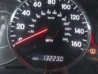 2007 Toyota Avalon XL z VIN 4T1BK36B97U185001, wystawiony jako IAAI lot #39698759 z przebiegiem 132 230 mil mil oraz . Historia ofert i sprzedaży dostępna na DreamBid. Obrazek 7.