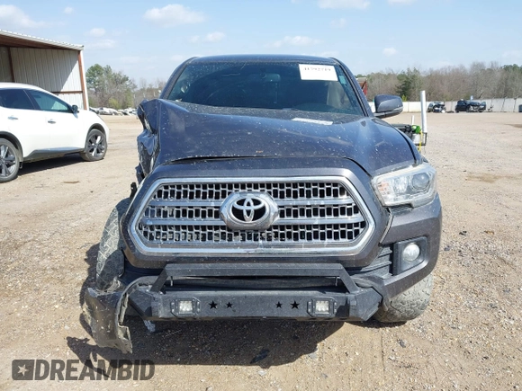 2016 Toyota Tacoma SR with VIN 5TFCZ5AN5GX010227, listed as a IAAI auction lot 41792719 with 228,070 mi miles. Bid and sale history available at carsss.com. Image 11.