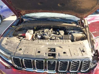 2024 Jeep Grand Cherokee Limited with VIN 1C4RJKBG2R8934671, listed as a IAAI auction lot 41983768 with 16,944 mi miles and . Bid and sale history available at DreamBid. Image 10.