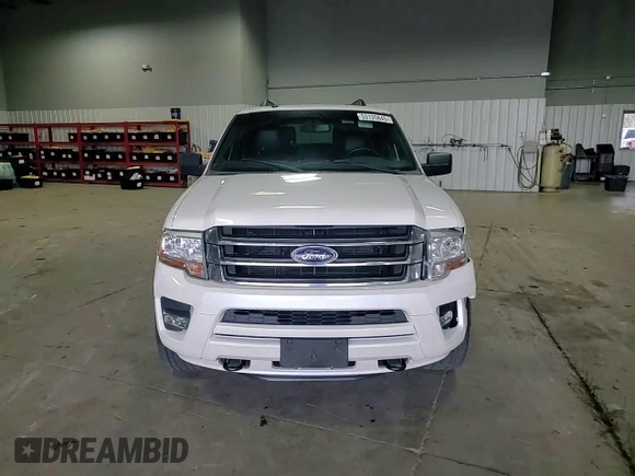2015 Ford Expedition Max XLT z VIN 1FMJK1JT7FEF49523, wystawiony jako Copart lot #53135845 z przebiegiem 137 119 mil mil oraz Szkoda całkowita • Salvage title. Historia ofert i sprzedaży dostępna na DreamBid. Obrazek 14.