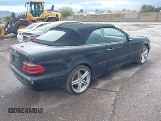 2002 Mercedes-Benz CLK 320/430 with VIN WDBLK65G32T114879, listed as a IAAI auction lot 40858067 with 256,013 mi miles and . Bid and sale history available at DreamBid. Image 4.