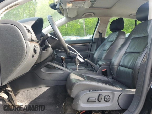 2005 Volkswagen Jetta 2.5L with VIN 3VWDG71K25M647183, listed as a Copart auction lot 62743695 with 215,241 mi miles and Salvage title. Bid and sale history available at DreamBid. Image 7.