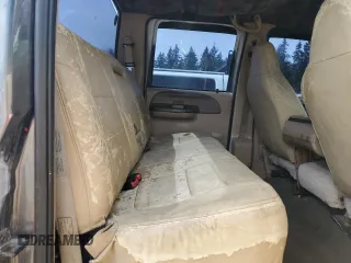 1999 Ford F-250 XL с VIN 1FTNW21F2XEB02500, выставлен на аукционе Copart как лот 54063035 с пробегом 146 564 миль миль и Списание • Salvage title. История ставок и продаж доступна на DreamBid. Изображение 10.