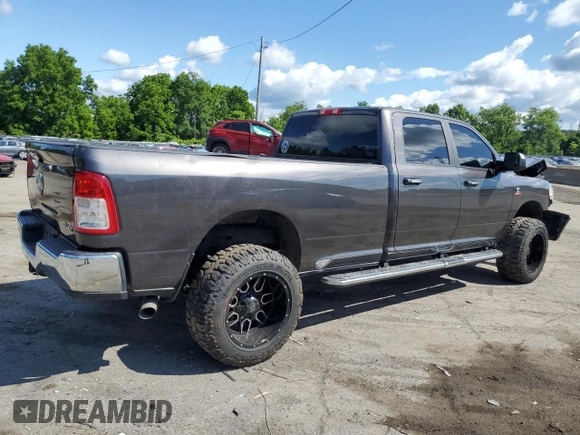 2019 Ram 2500 Big Horn with VIN 3C6UR5JLXKG606957, listed as a Copart auction lot 57713014 with 102,399 mi miles and Salvage Title. Bid and sale history available at carsss.com. Image 3.