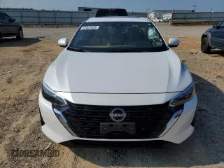 2024 Nissan Sentra SV z VIN 3N1AB8CVXRY319206, wystawiony jako Copart lot #61831025 z przebiegiem 6 966 mil mil oraz Szkoda całkowita • Salvage title. Historia ofert i sprzedaży dostępna na DreamBid. Obrazek 5.