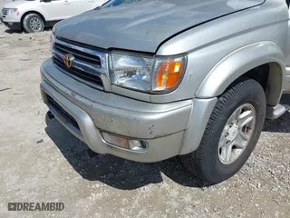 2000 Toyota 4Runner Limited with VIN JT3HN87R0Y9037357, listed as a IAAI auction lot 39201163 with 166,431 mi miles. Bid and sale history available at carsss.com. Image 6.