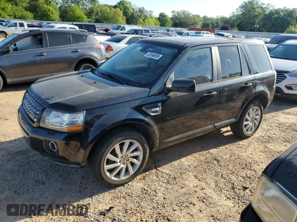 2014 Land Rover LR2 with VIN SALFR2BGXEH408500, listed as a Copart auction lot 52596895 with 105,668 mi miles and Clean Title. Bid and sale history available at DreamBid. Image 1.