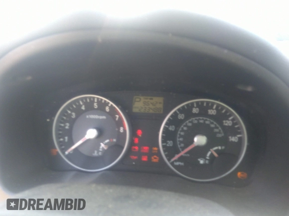 2006 Hyundai Accent GLS z VIN KMHCN46C66U027692, wystawiony jako IAAI lot #41796140 z przebiegiem 233 488 mil mil oraz . Historia ofert i sprzedaży dostępna na DreamBid. Obrazek 7.