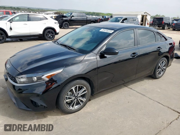 2022 Kia Forte LXS with VIN 3KPF24AD1NE431104, listed as a Copart auction lot 51418225 with 27,114 mi miles and Salvage Title. Bid and sale history available at DreamBid. Image 1.