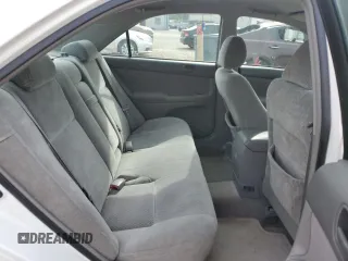 2004 Toyota Camry LE with VIN 4T1BE32K94U337187, listed as a Copart auction lot 54501025 with 187,618 mi miles and Clean Title. Bid and sale history available at carsss.com. Image 10.