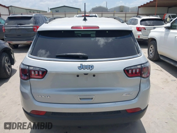 2024 Jeep Compass Latitude with VIN 3C4NJDBN8RT107008, listed as a IAAI auction lot 42521682 with 33,745 mi miles and . Bid and sale history available at DreamBid. Image 16.