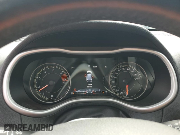 2018 Jeep Cherokee Trailhawk с VIN 1C4PJMBBXJD592860, выставлен на аукционе Copart как лот 60865145 с пробегом 124 130 миль миль и Чистый • Clean title. История ставок и продаж доступна на DreamBid. Изображение 9.