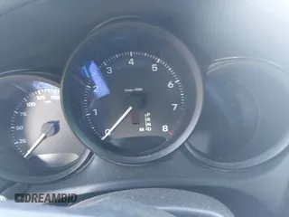 2022 Porsche Macan с VIN WP1AA2A51NLB01334, выставлен на аукционе IAAI как лот 41970211 с пробегом Не указан миль и . История ставок и продаж доступна на DreamBid. Изображение 14.