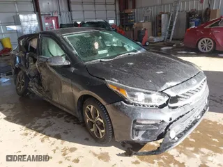 2020 Kia Forte LXS with VIN 3KPF24AD0LE184784, listed as a IAAI auction lot 41341533 with 36,953 mi miles. Bid and sale history available at carsss.com. Image 1.
