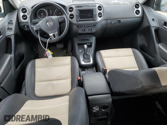 2017 Volkswagen Tiguan S with VIN WVGAV7AX6HK001501, listed as a Copart auction lot 55836315 with 116,052 mi miles and Salvage Title. Bid and sale history available at DreamBid. Image 8.