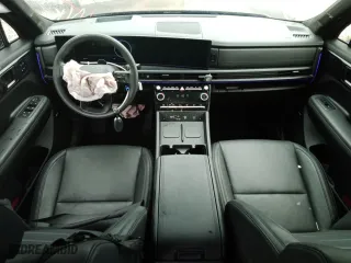 2024 Hyundai Santa Fe Calligraphy with VIN 5NMP54GL4RH035290, listed as a Copart auction lot 67948794 with 4,806 mi miles and Salvage Title. Bid and sale history available at carsss.com. Image 8.