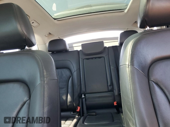 2016 Audi Q5 Premium z VIN WA1C2AFP7GA097231, wystawiony jako Copart lot #64793015 z przebiegiem 128 346 mil mil oraz Czysty tytuł • Clean title. Historia ofert i sprzedaży dostępna na DreamBid. Obrazek 10.