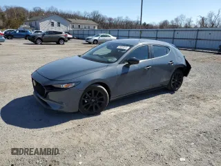 2022 Mazda Mazda3 Hatchback Preferred with VIN JM1BPALL6N1514940, listed as a Copart auction lot 45634613 with 11,060 mi miles. Bid and sale history available at carsss.com. Image 1.
