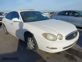 2006 Buick LaCrosse CXL with VIN 2G4WD582261118397, listed as a IAAI auction lot 41829542 with 151,302 mi miles. Bid and sale history available at carsss.com. Image 1.