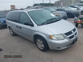 2003 Dodge Caravan SE with VIN 1D4GP24303B309005, listed as a IAAI auction lot 41263299 with 116,566 mi miles and . Bid and sale history available at carsss.com. Image 1.